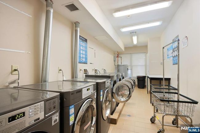 25 Duncan Ave, Condo with 2 bedrooms, 2 bathrooms and null parking in Jersey City NJ | Image 25