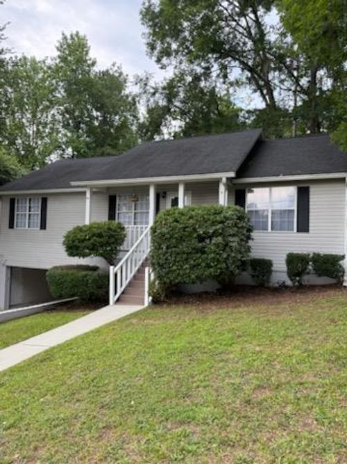 200 Brookdale Dr, Dublin, GA, 31021-5554 | Card Image