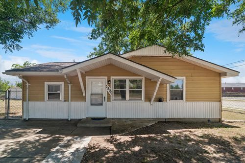 3800 Atlas Dr, Denton, TX, 76209-8022 | Card Image