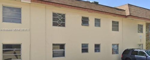 d107-4800 Nw 24th Ct, Lauderdale Lakes, FL, 33313-3301 | Card Image