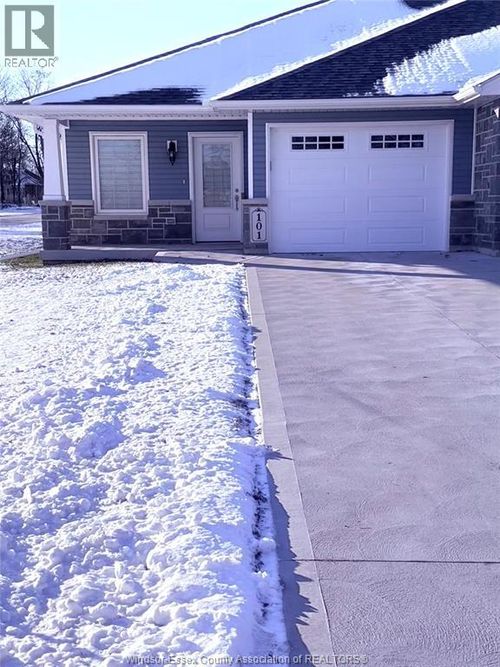 101 Arthur Ave, Harrow, ON, N0R1G0 | Card Image