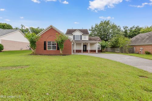 9897 Alexanders Ridge Dr, Olive Branch, MS, 38654-4194 | Card Image
