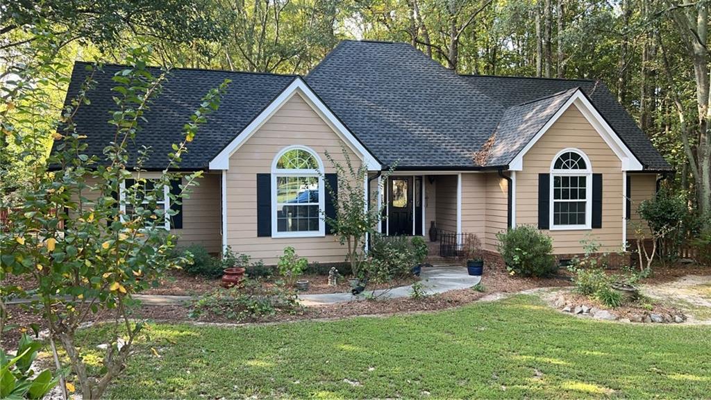 Ashwood Dr, Winder, GA 30680
