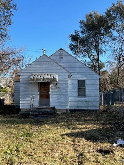 4019 Pennsylvania St, Gary, IN, 46409-1925 | Card Image