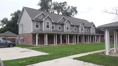 apt-f-2004 Pecan St, Commerce, TX, 75428-3203 | Card Image