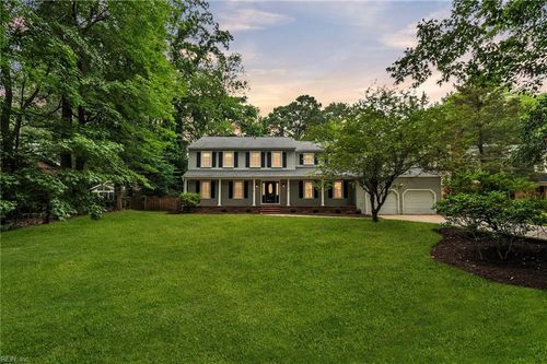 207 Walden Dr, Yorktown, VA, 23692-3521 | Card Image