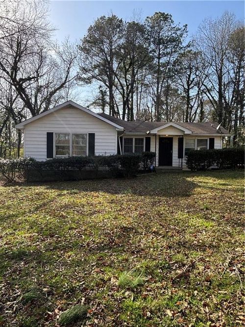 1027 N Born Rd, Stone Mountain, GA, 30088-2603 | Card Image