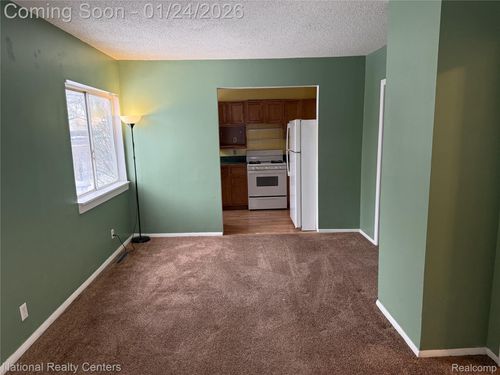 250 W Walton Blvd, Pontiac, MI, 48340-1167 | Card Image