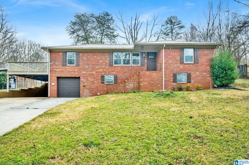 2721 5th St Ne, Center Point, AL, 35215-2025 | Card Image