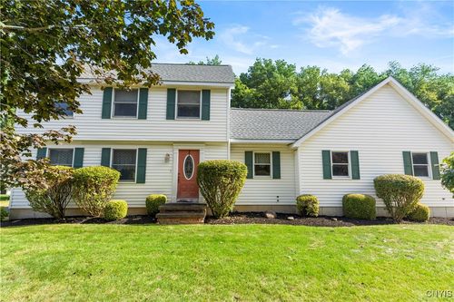 143 Applewood Dr, Ilion, NY, 13357-9732 | Card Image