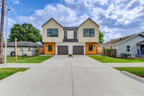 ab-4554 Newberry St, Houston, TX, 77051-1918 | Card Image