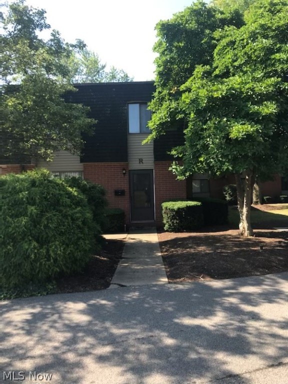 216 Moore Road, Sold in Avon Lake Zoocasa