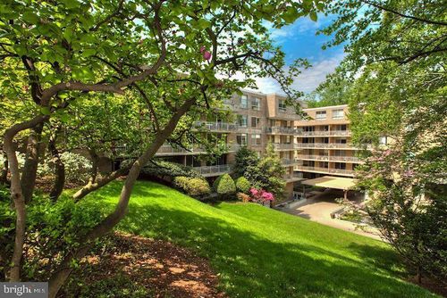 717-4100 Cathedral Ave Nw, WASHINGTON, DC, 20016-3513 | Card Image