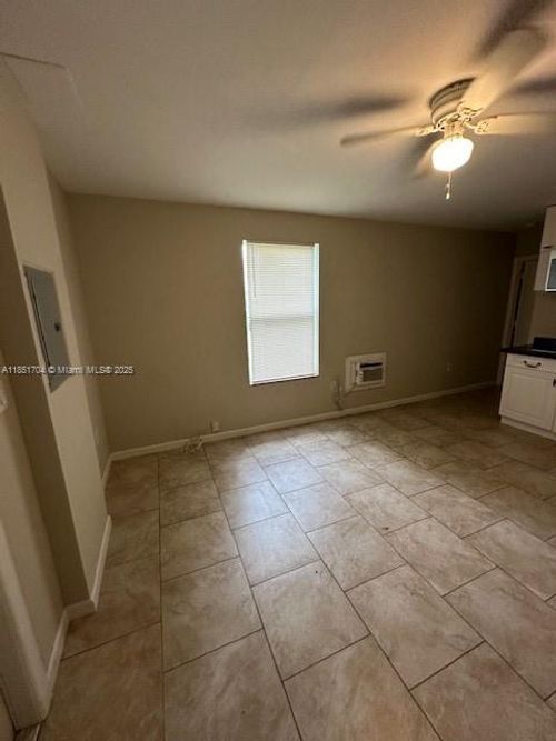 b-5625 Sw 26th St, West Park, FL, 33023-4107 | Card Image