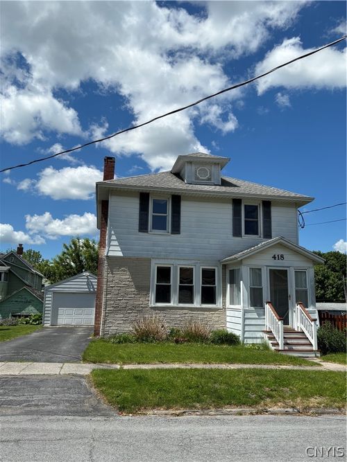 418 East Ave, Watertown, NY, 13601-3830 | Card Image