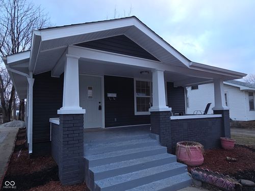 1216 Elm St, Shelbyville, IN, 46176-2521 | Card Image