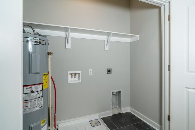 1524 Crownpoint Dr, Townhouse with 3 bedrooms, 2 bathrooms and null parking in Rockingham VA | Image 21