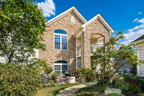 3914 Rue De Brittany, Columbus, OH, 43221-5691 | Card Image