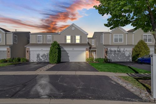 4905 Courtland Circle, Plainfield, IL, 60586 | Card Image