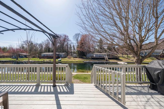 6001 N Silver Pines Dr, House other with 3 bedrooms, 2 bathrooms and null parking in Bellaire MI | Image 20