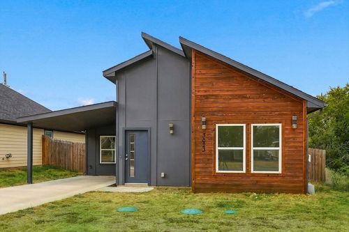 3023 Brazos River Dr, Granbury, TX, 76048-5813 | Card Image