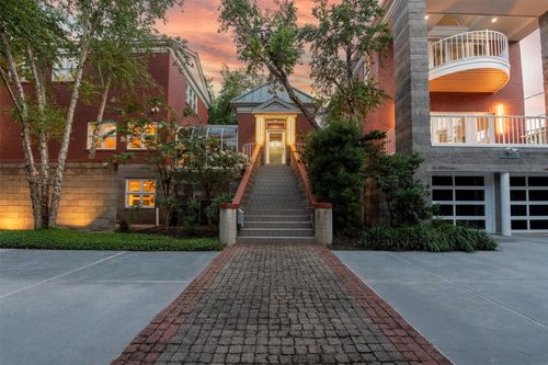 3211 Pittsburg St, West University Place, TX, 77005-3844 | Card Image