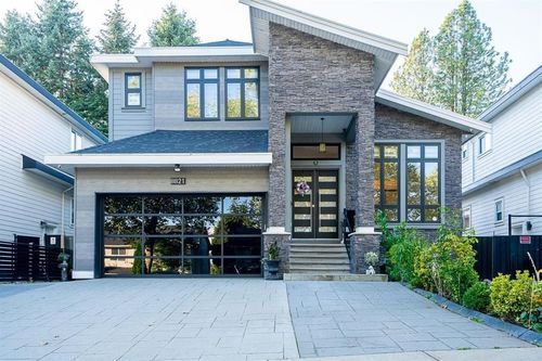 8821 Queen Mary Blvd, Surrey, BC, V3V6P9 | Card Image