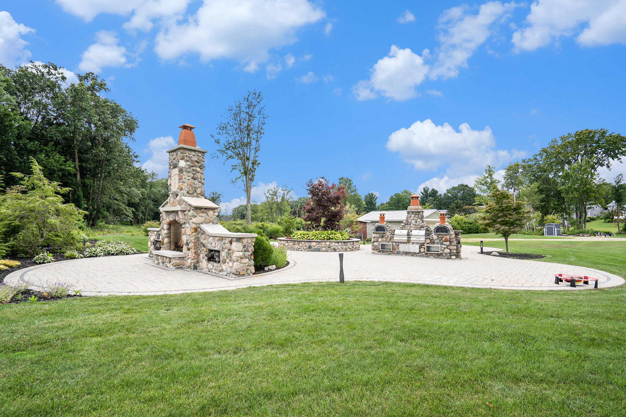 Land in Vicksburg