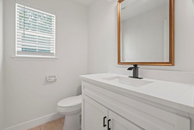8215 Twining Oaks Ln, House other with 5 bedrooms, 4 bathrooms and 3 parking in Spring TX | Image 19