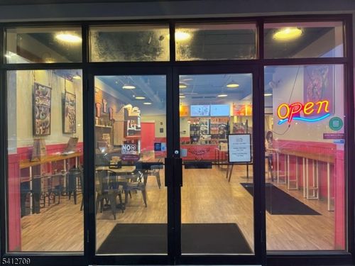 77 Central Ave, Clark, NJ, 07066-1441 | Card Image