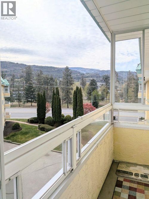 311-3595 Skaha Pl, Penticton, BC, V2A | Card Image