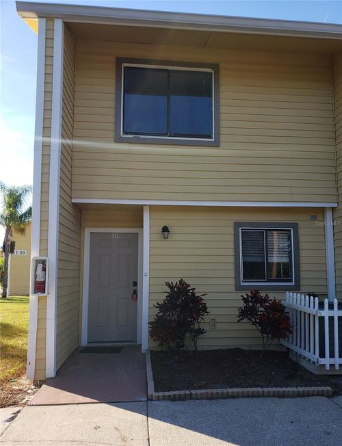 apt-10-22630 Gage Loop, LAND O LAKES, FL, 34639-4008 | Card Image