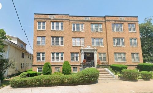 4-84 Tudor St, Chelsea, MA, 02150-4245 | Card Image