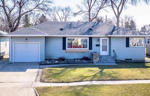 1810 5th Street S, Moorhead, MN, 56560 | Card Image