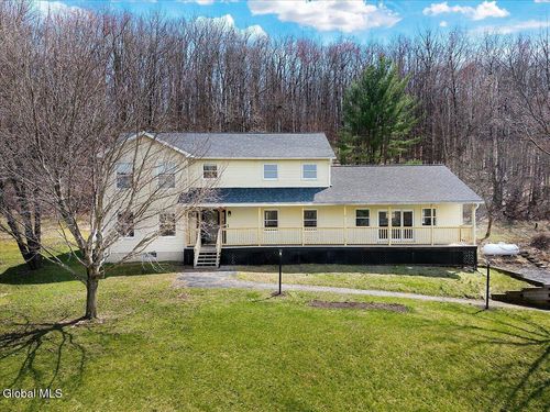 641 Knickerbocker Rd, Schaghticoke, NY, 12154-3622 | Card Image