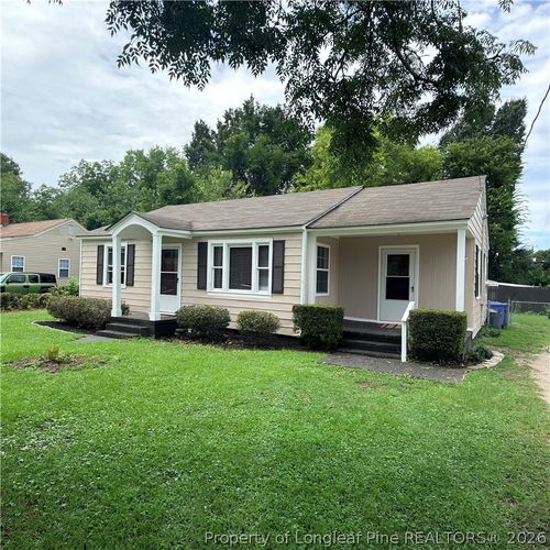 200 Roxie Ave, Fayetteville, NC, 28304-2124 | Card Image