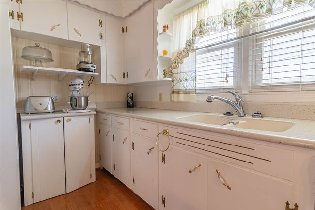 111 Central Ave, House other with 3 bedrooms, 2 bathrooms and null parking in Honea Path SC | Image 6