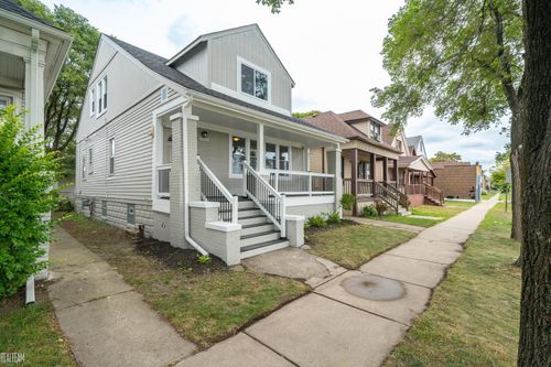 11524 Nagel St, Hamtramck, MI, 48212-2963 | Card Image