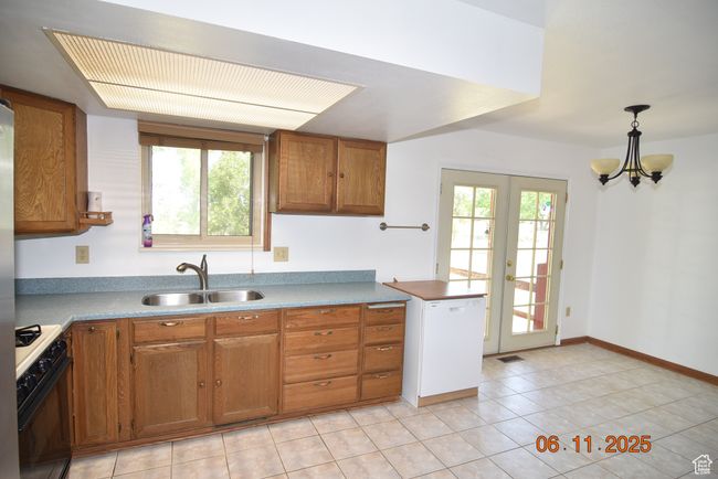 154 W 200 N, House other with 4 bedrooms, 2 bathrooms and 6 parking in Mona UT | Image 32