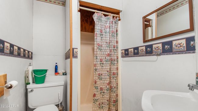 3964 Pate Pond Rd, House other with 3 bedrooms, 2 bathrooms and null parking in Vernon FL | Image 23