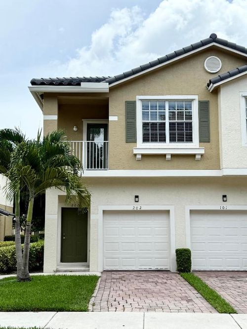 202-3051 Se Lexington Lakes Dr, Stuart, FL, 34994-5412 | Card Image