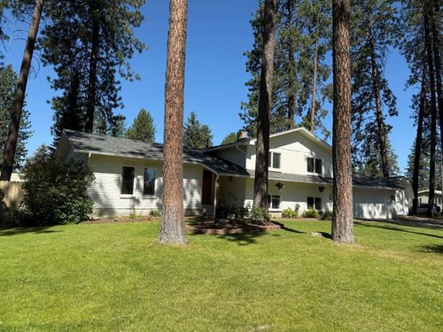417 N Colville Rd, Deer Park, WA, 99006-6070 | Card Image
