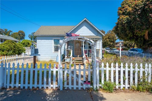 904 Monterey Ave, Morro Bay, CA, 93442-2132 | Card Image