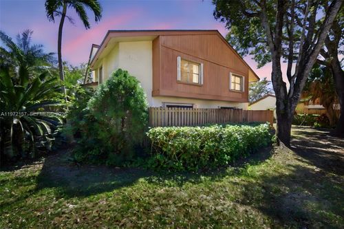 2f-11483 Sw 109th Rd, Miami, FL, 33176-8459 | Card Image