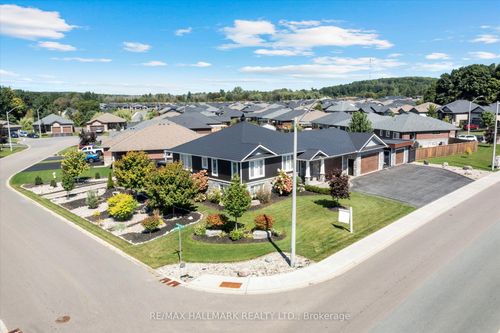 12 Autumn Grove, Trenton, ON, K8V0G8 | Card Image