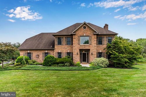 1826 Signal Hill Dr, Mechanicsburg, PA, 17050-1660 | Card Image