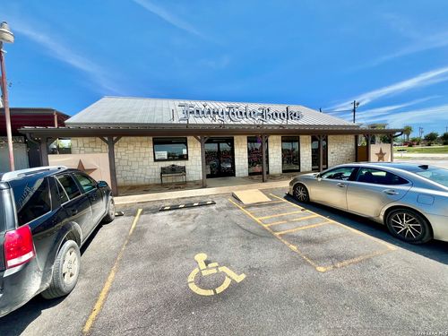 1750 E State Highway 97, Jourdanton, TX, 78026-1510 | Card Image