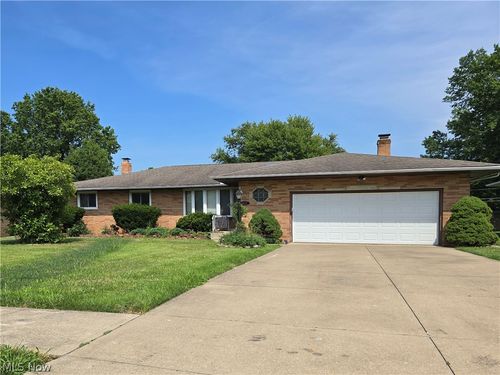 5659 Pinnacle Park Dr, Independence, OH, 44131-1756 | Card Image