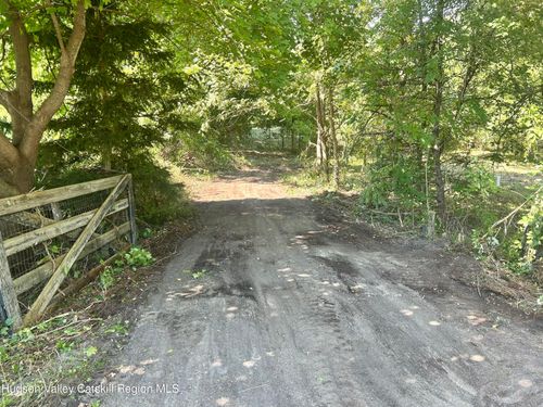 12 Talleur Ln, Clinton Corners, NY, 12514-2223 | Card Image