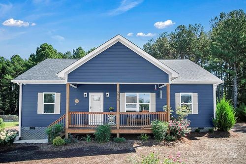 5016 Old Pine Ln, Cherryville, NC, 28021-3709 | Card Image